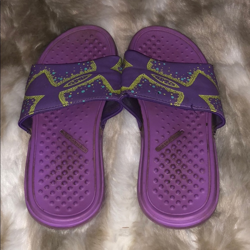 Girls under armor slides